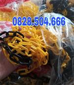 Dây xích nhựa phân làn giao thông