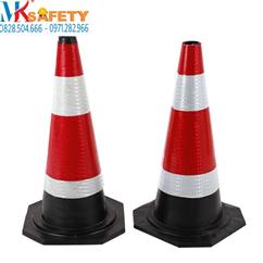 Cọc tiêu cao su phản quang 70cm