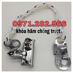 Khóa hãm chống trượt đu sơn
