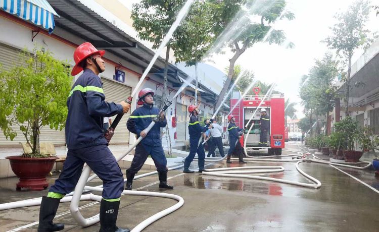Vòi chữa cháy d50 Hàn Quốc